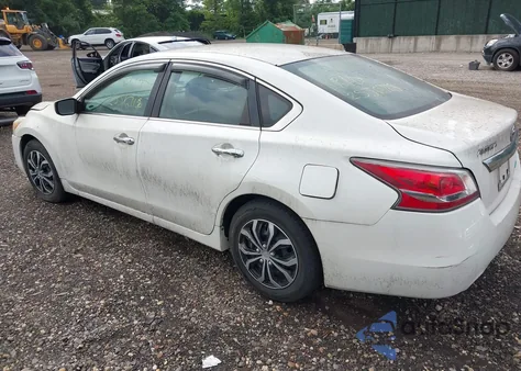2014 Nissan Altima 2.5 S из США, поврежденный, VIN 1N4AL3AP8EC108077